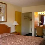Travelsuites Inn