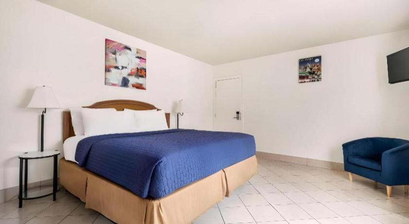 Travelsuites Hotel