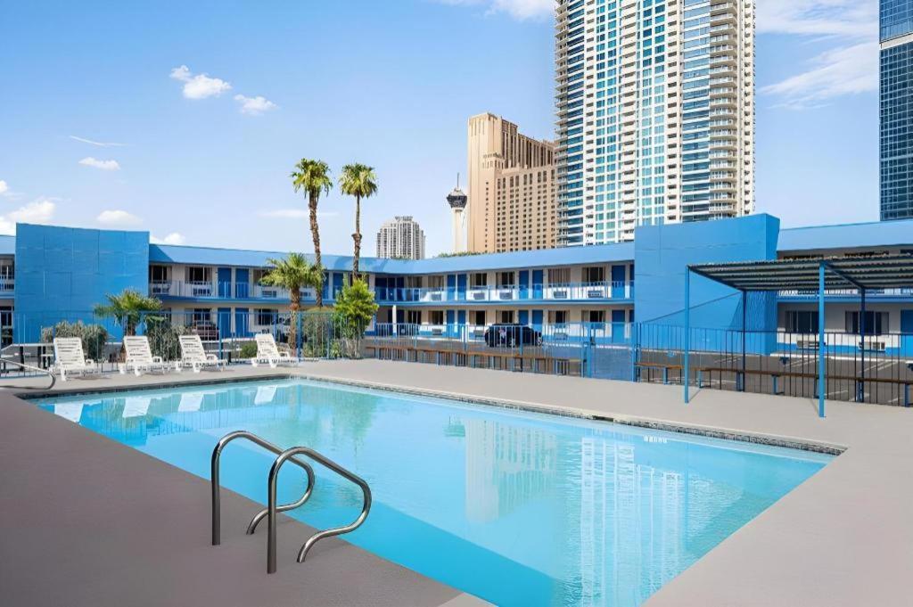 Travelsuites 2*