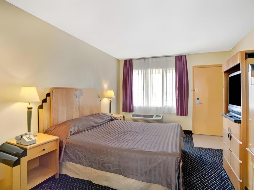 Hotel Travelsuites